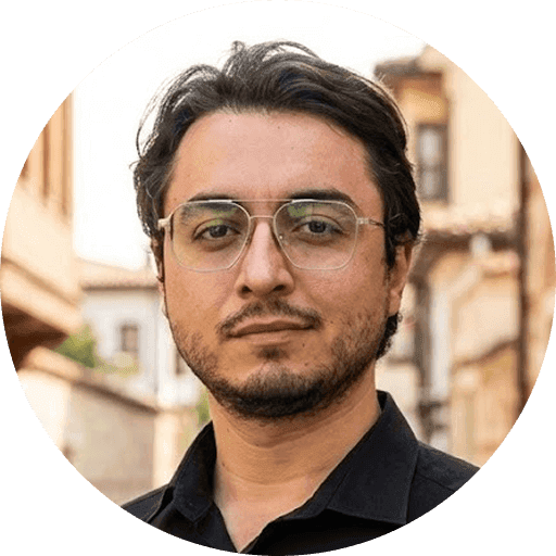Преподаватель Iliyas